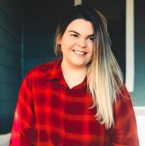 Meet your Posher, Luciara